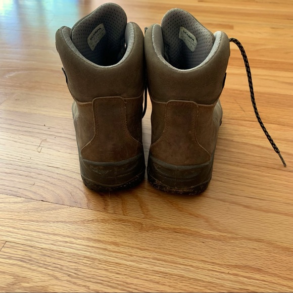 SCARPA Hiking Boots - Picture 4 of 9